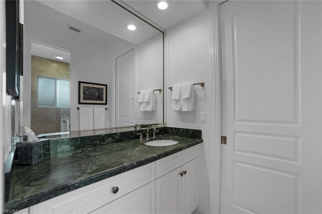 12901 Pond Apple DR E, NAPLES FL 34119-14