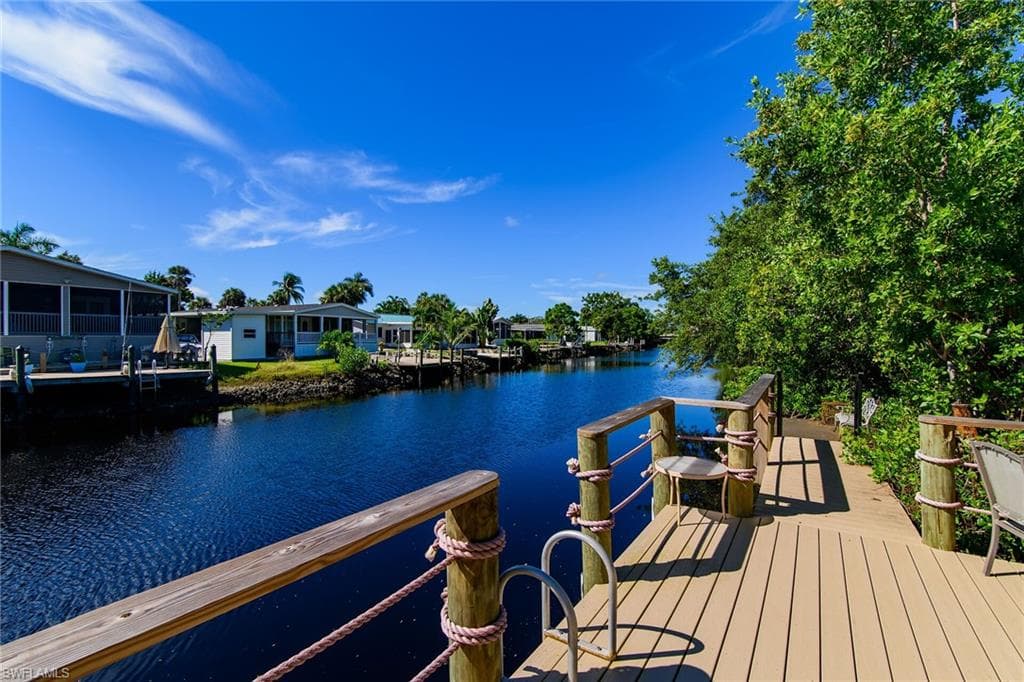 900 Henderson Creek DR # C115, NAPLES FL 34114-1