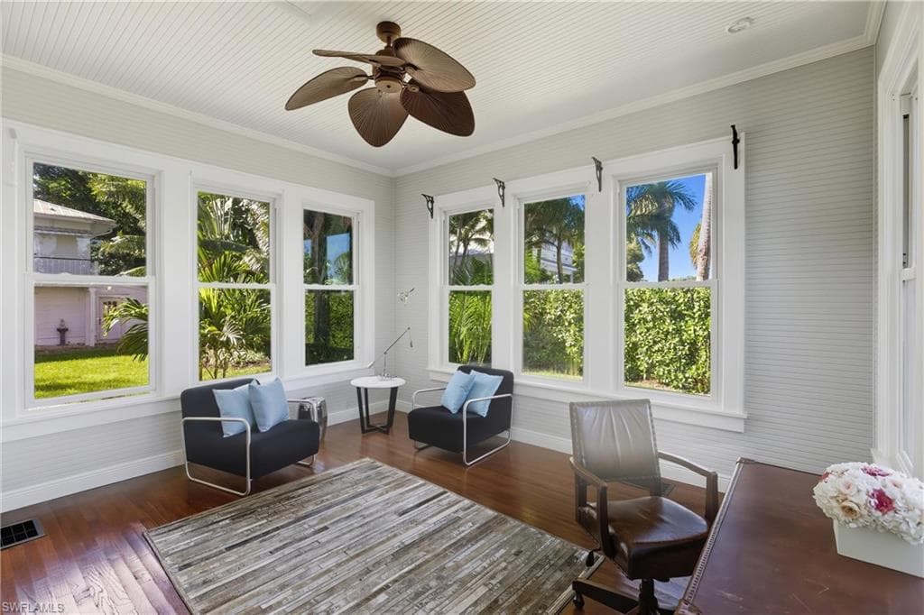 101 Fairview AVE, FORT MYERS FL 33905-17