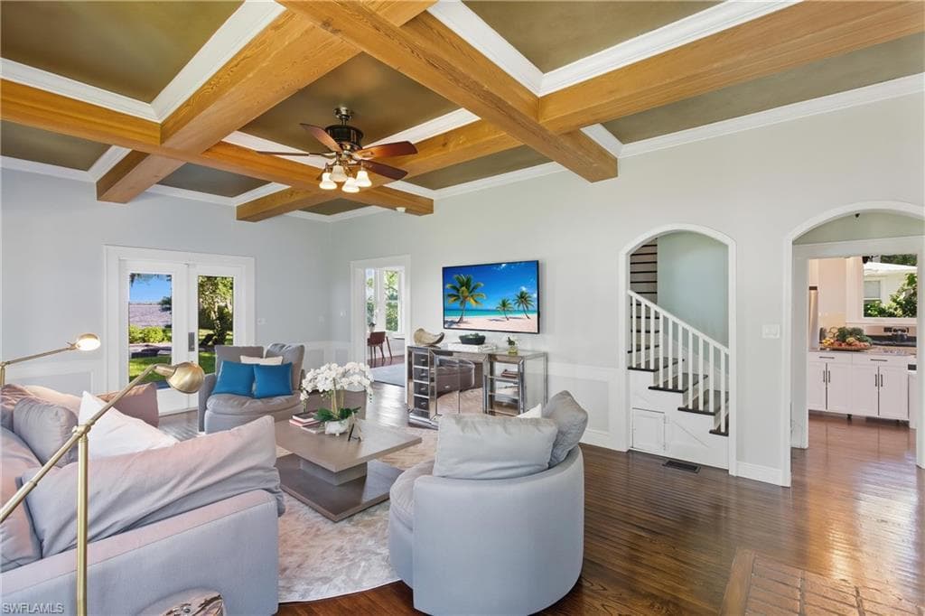 101 Fairview AVE, FORT MYERS FL 33905-10