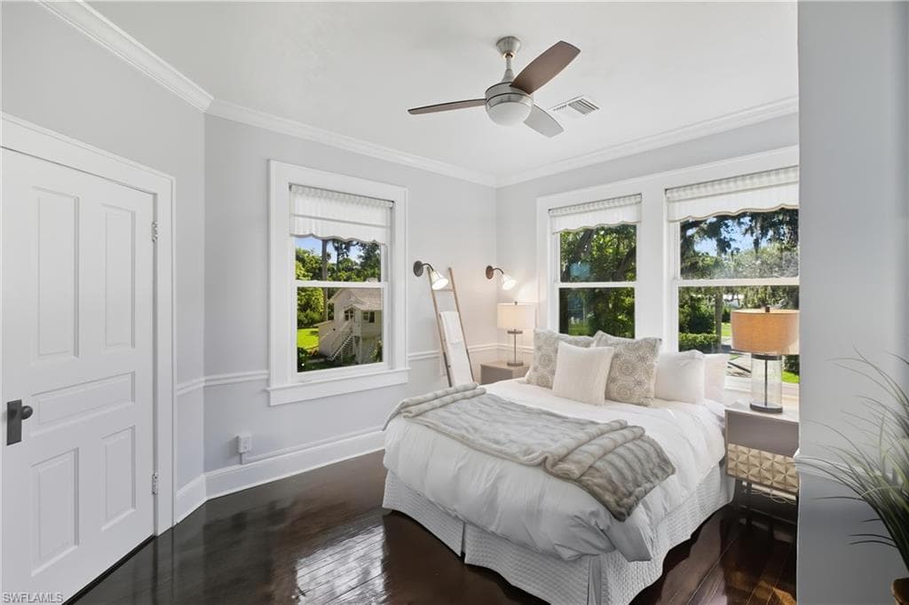 101 Fairview AVE, FORT MYERS FL 33905-18