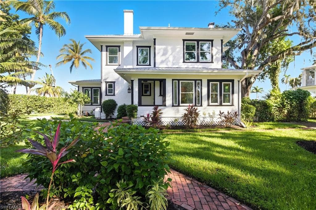 101 Fairview AVE, FORT MYERS FL 33905-7