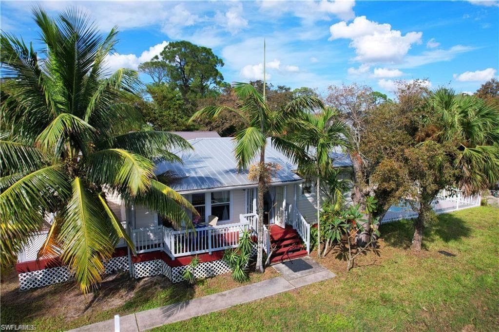 3117 Areca AVE, NAPLES FL 34112-1