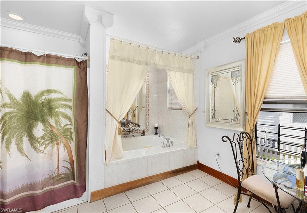 3117 Areca AVE, NAPLES FL 34112-16