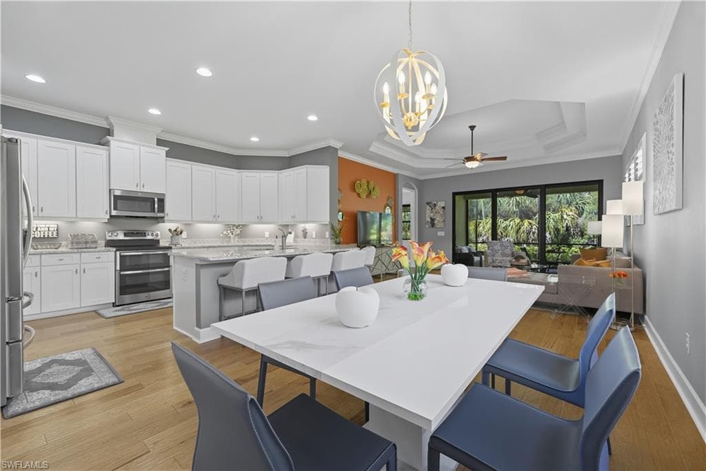 9475 Isla Bella CIR, BONITA SPRINGS FL 34135-5