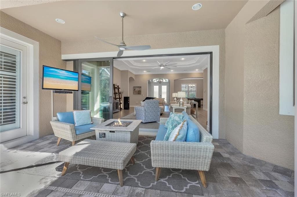 1451 Mockingbird DR, NAPLES FL 34120-39