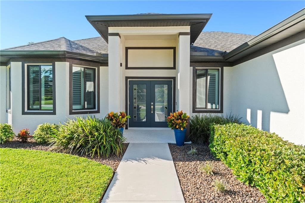 6730 Eagle Tree CT, NORTH FORT MYERS FL 33917-1