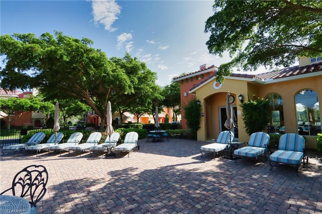 8601 Piazza Del Lago CIR # 101, ESTERO FL 33928-1