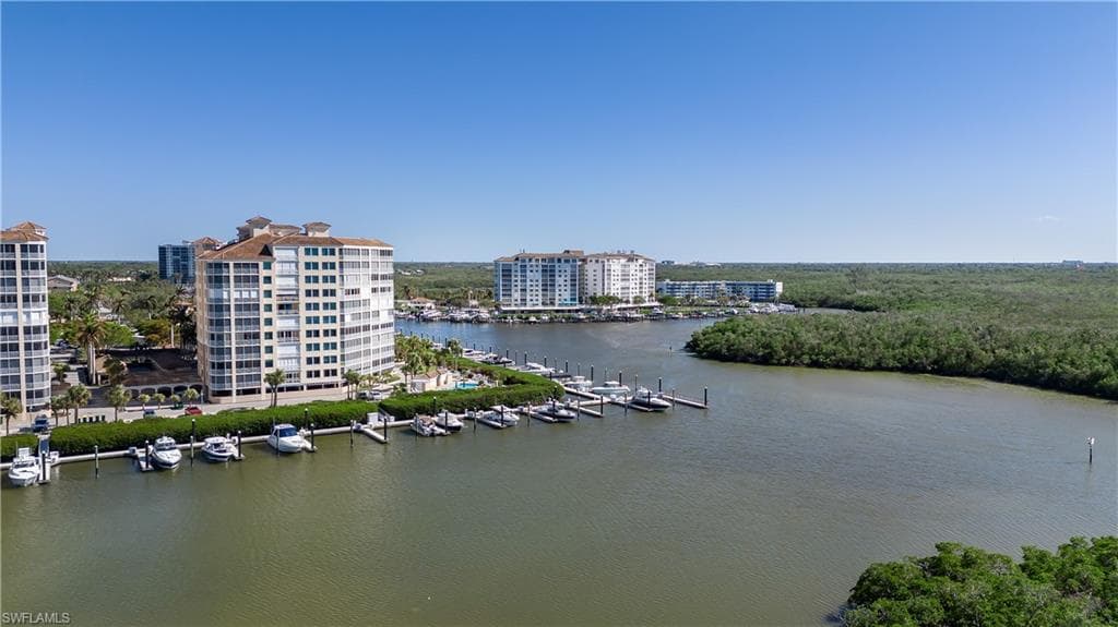 425 Dockside DR # 1, NAPLES FL 34110-31