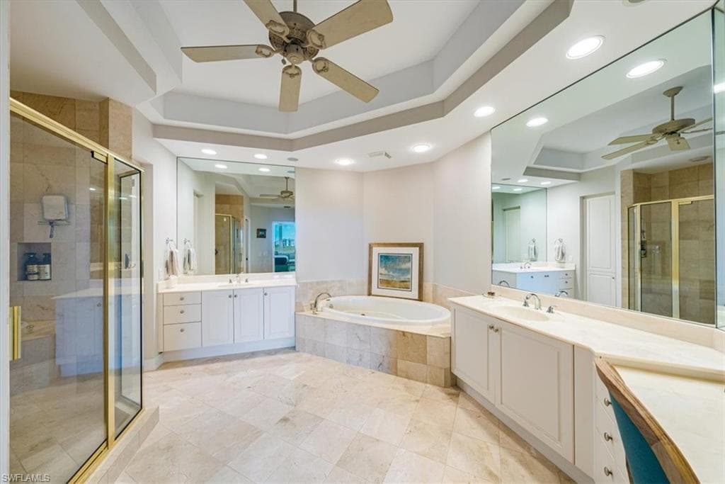 425 Dockside DR # 1, NAPLES FL 34110-19