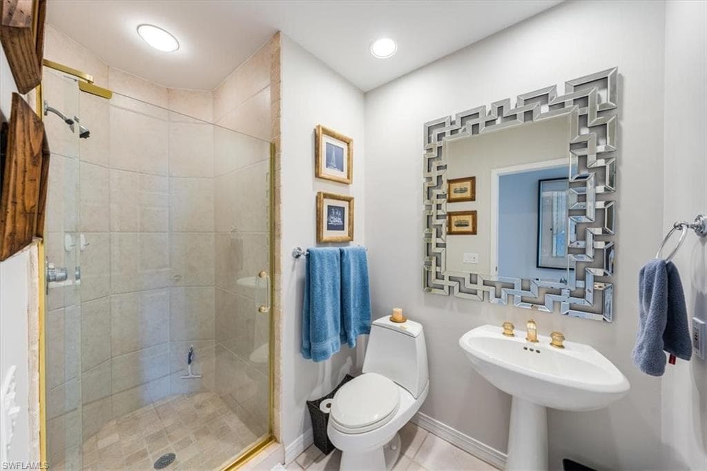 425 Dockside DR # 1, NAPLES FL 34110-23