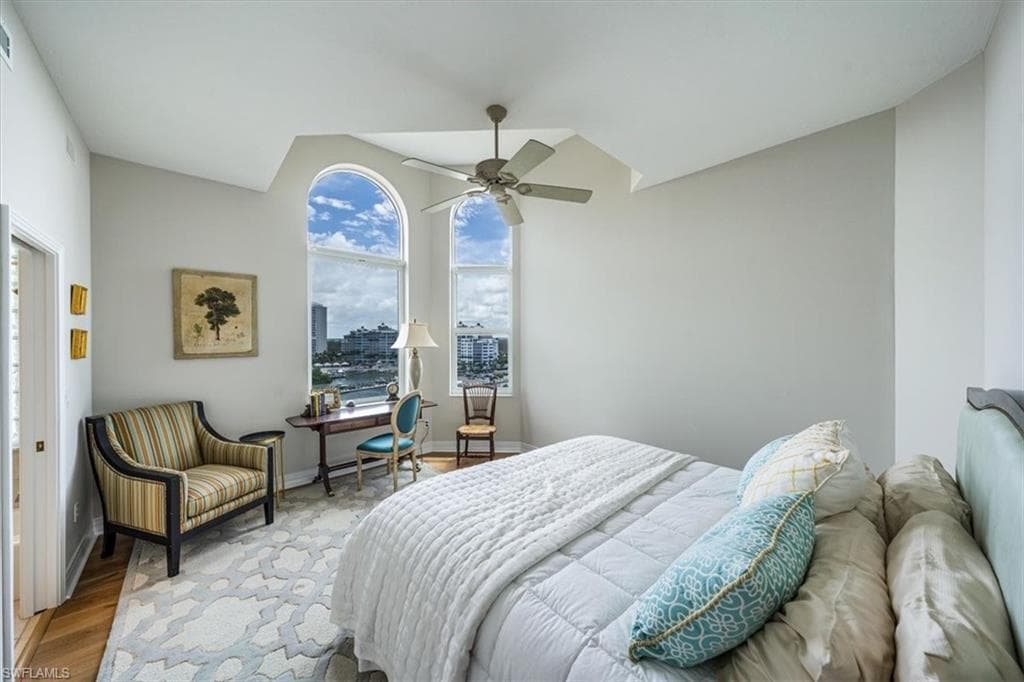 425 Dockside DR # 1, NAPLES FL 34110-20
