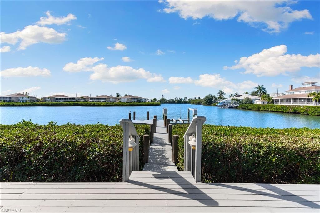418 Panay AVE, NAPLES FL 34113-1
