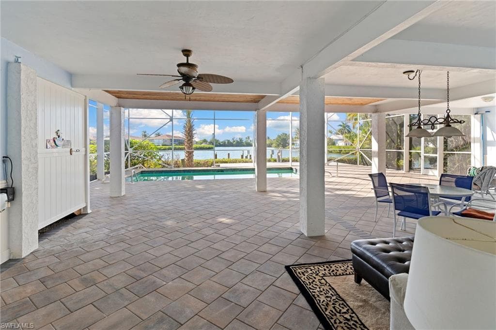 418 Panay AVE, NAPLES FL 34113-32