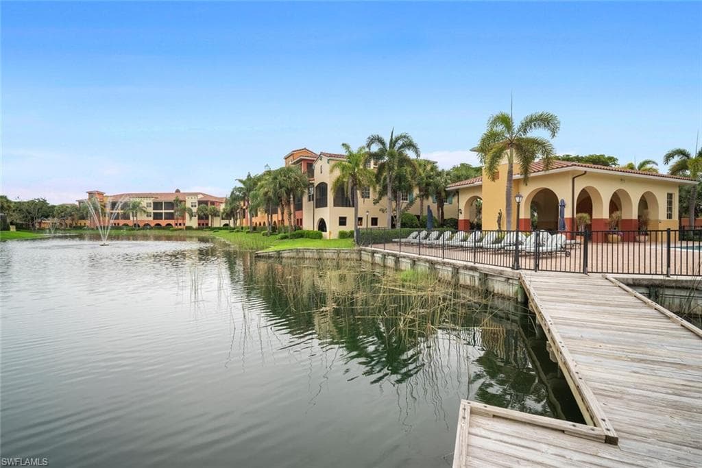 8581 Via Garibaldi CIR # 201, ESTERO FL 33928-9