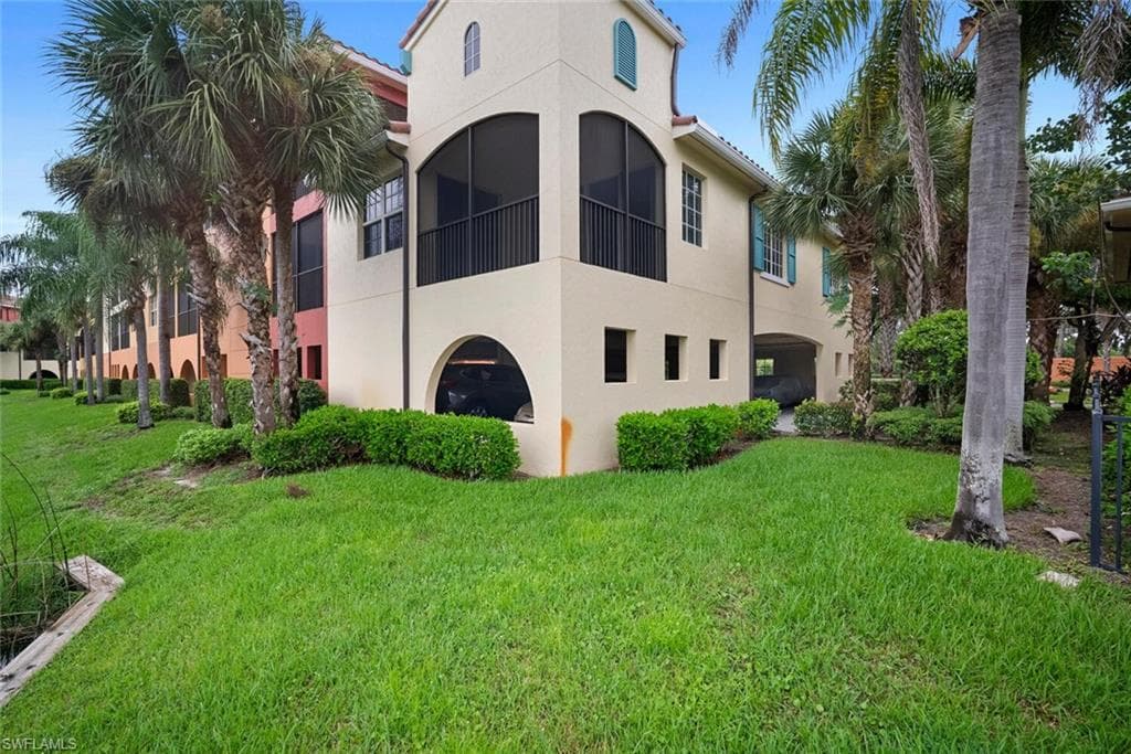 8581 Via Garibaldi CIR # 201, ESTERO FL 33928-14