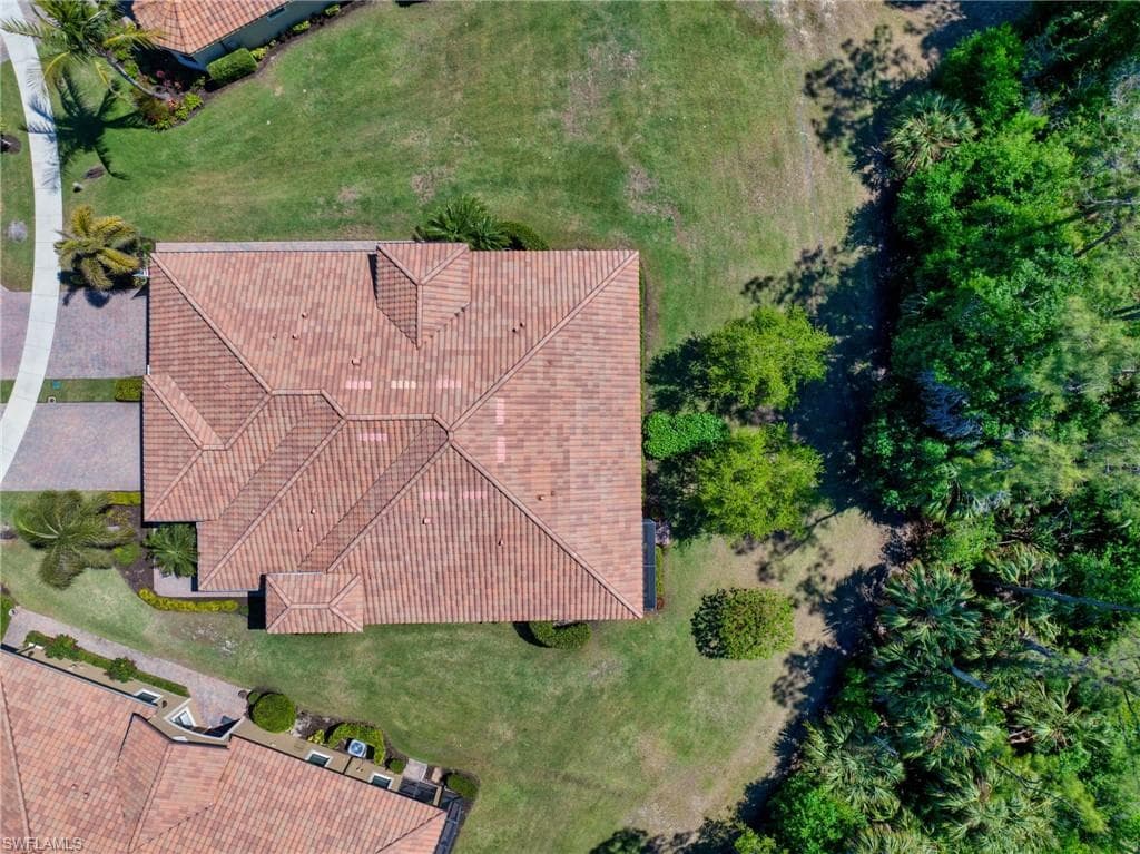 9149 Isla Bella CIR, BONITA SPRINGS FL 34135-26