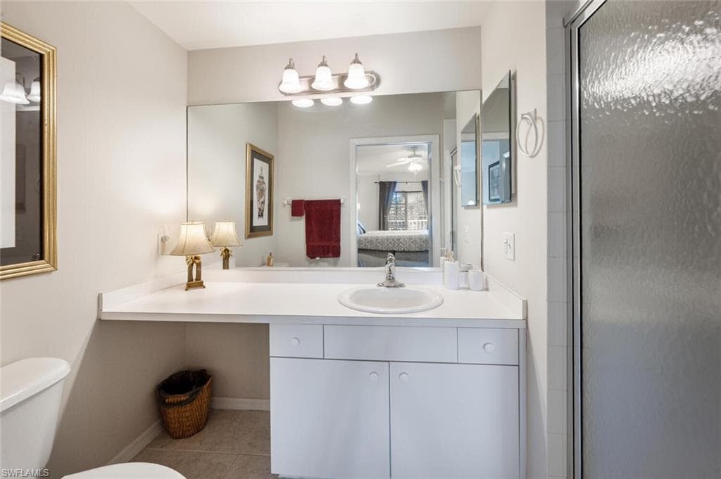 2895 Cypress Trace CIR # 202, NAPLES FL 34119-18