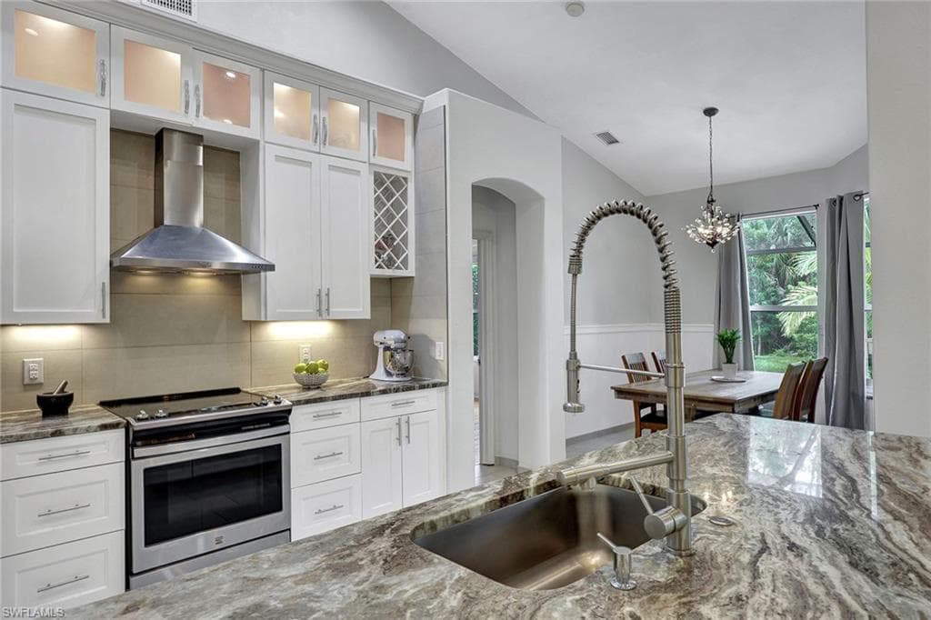 13740 Magnolia Lake CT, FORT MYERS FL 33907-9