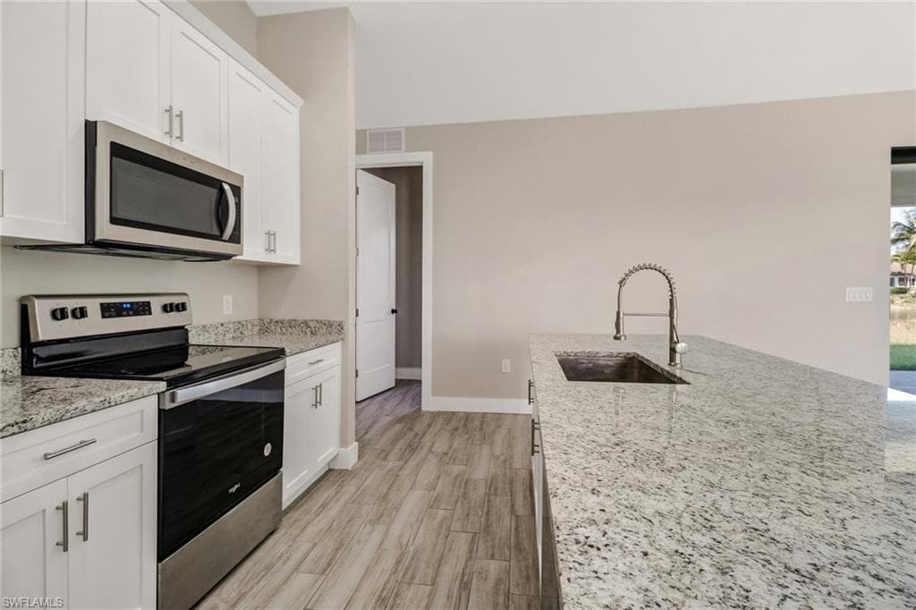 10621 Landau LN, BONITA SPRINGS FL 34135-5