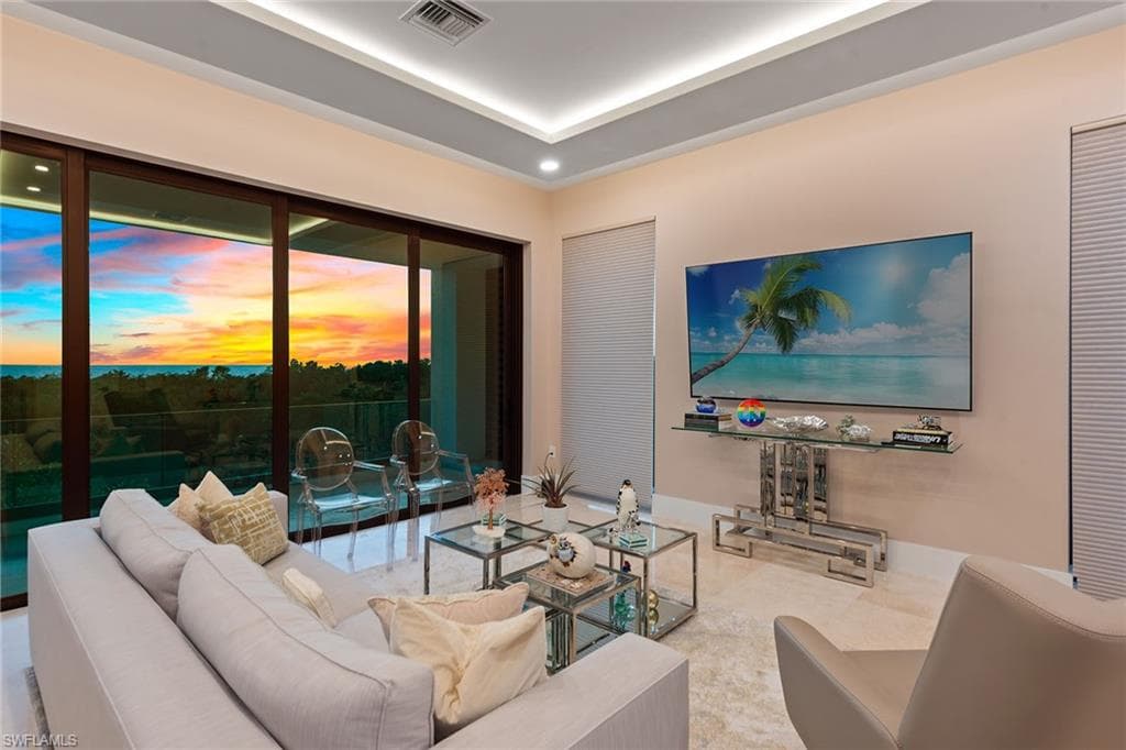 706 Waterside DR, MARCO ISLAND FL 34145-1