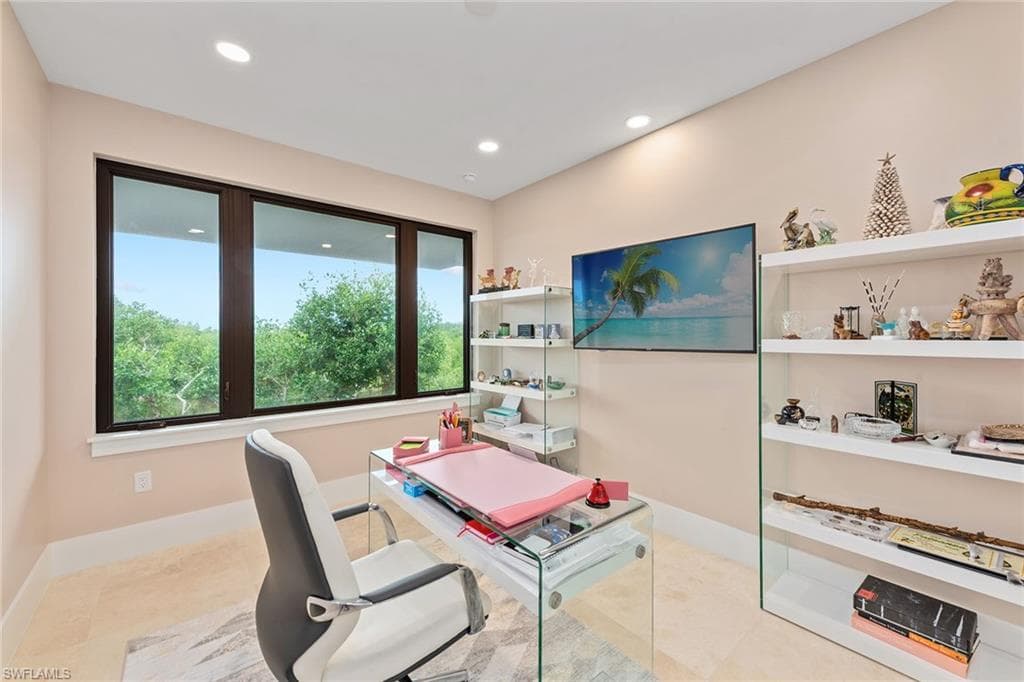 706 Waterside DR, MARCO ISLAND FL 34145-21