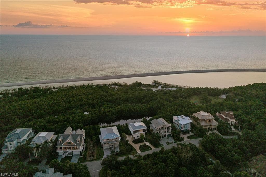 706 Waterside DR, MARCO ISLAND FL 34145-47