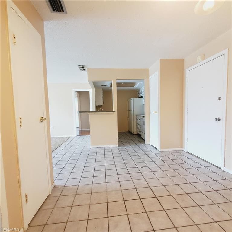 3704 Broadway # 313, FORT MYERS FL 33901-15