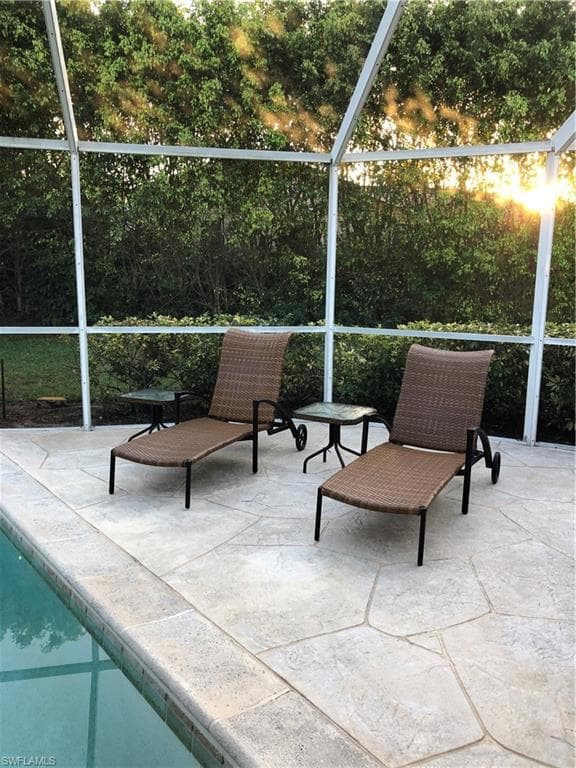 550 Forest Hills BLVD, NAPLES FL 34113-49