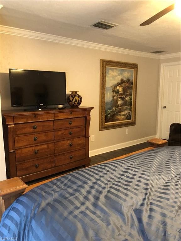 550 Forest Hills BLVD, NAPLES FL 34113-43