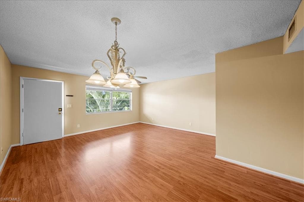 3225 E Riverside DR # 17A, FORT MYERS FL 33916-4