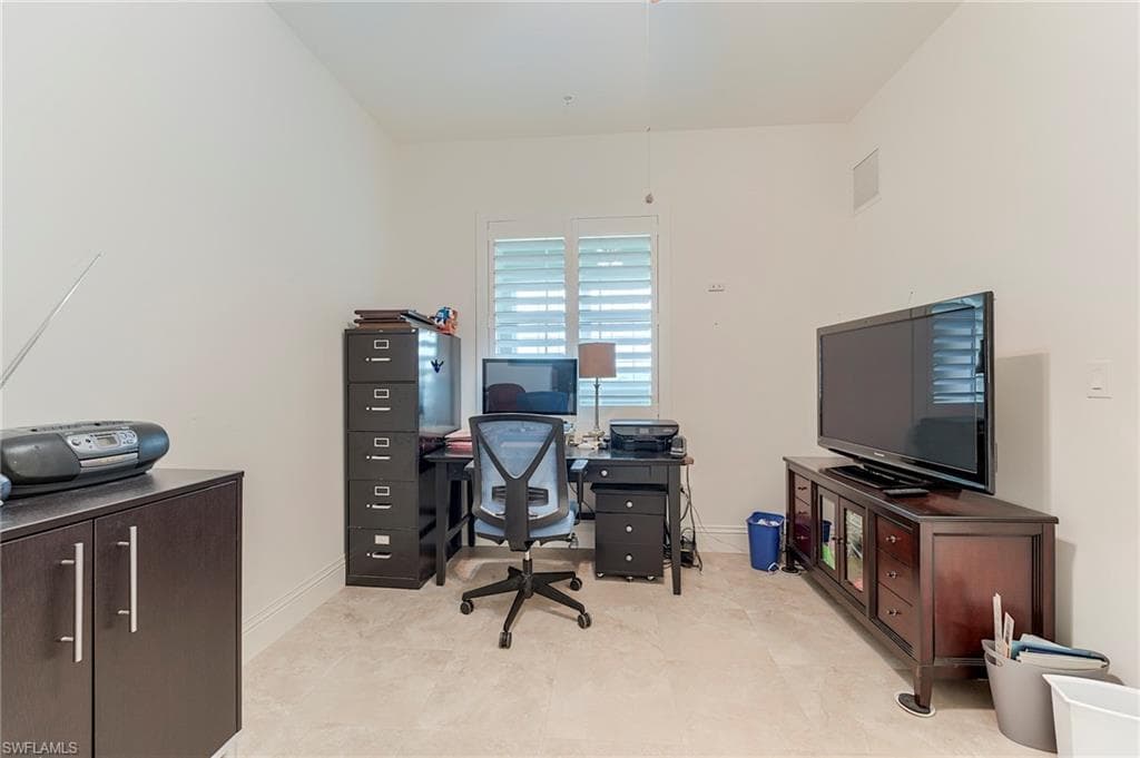 21530 Strada Nuova CIR # 215, ESTERO FL 33928-22