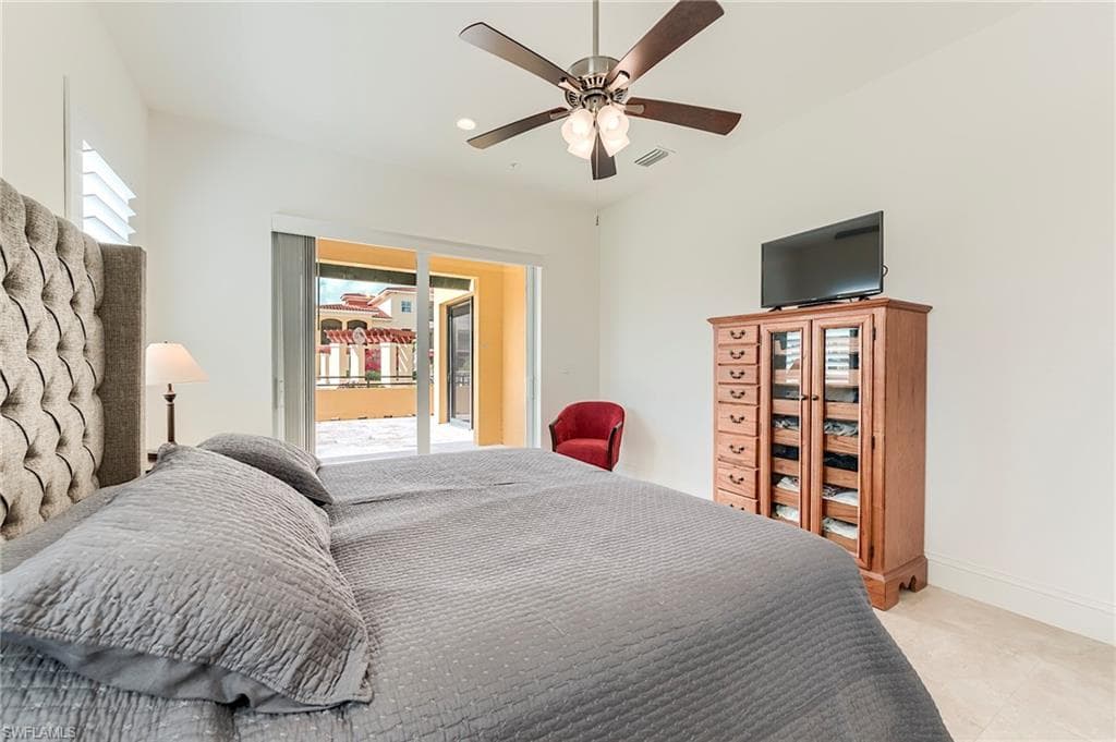 21530 Strada Nuova CIR # 215, ESTERO FL 33928-14