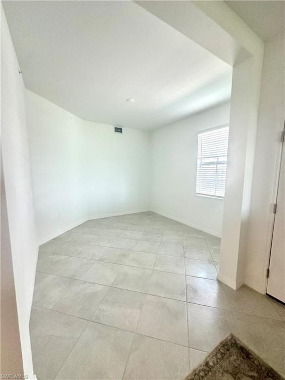 20610 Hazelnut CT 1511-20