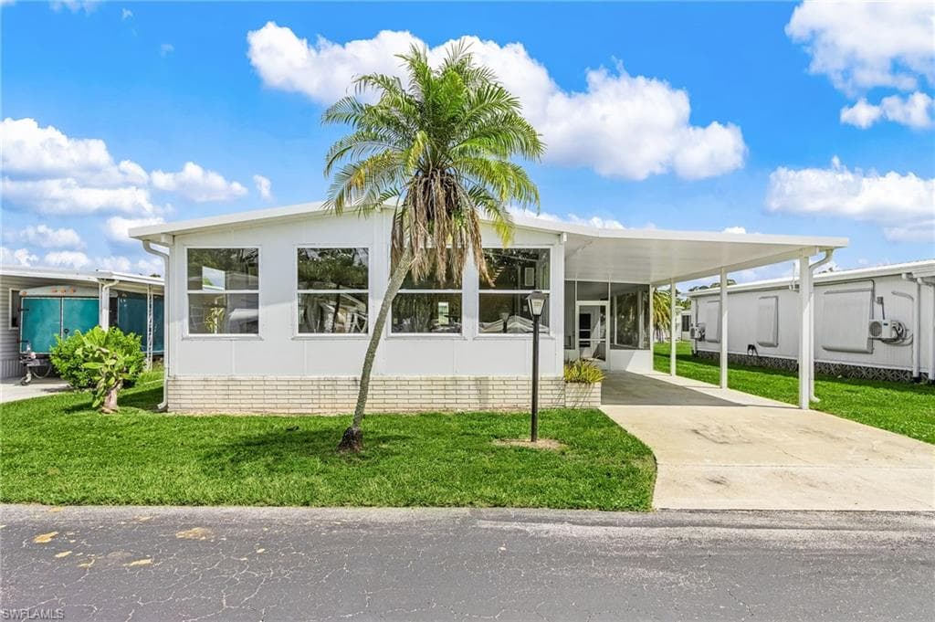 161 W Hampton DR, FORT MYERS FL 33908-3