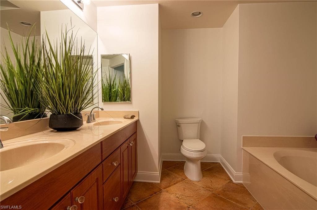 2743 1st ST # 406, FORT MYERS FL 33916-41