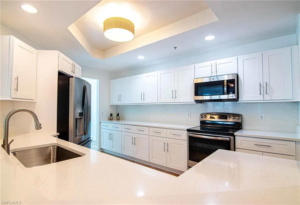 2743 1st ST # 406, FORT MYERS FL 33916-10