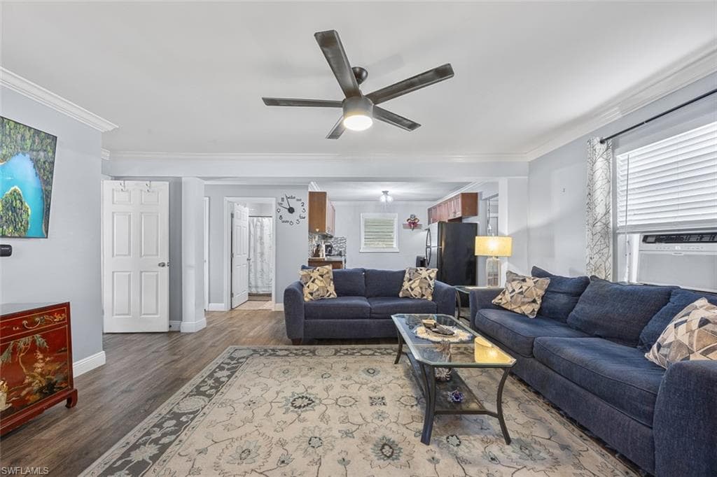 3916 Woodside AVE, FORT MYERS FL 33916-3