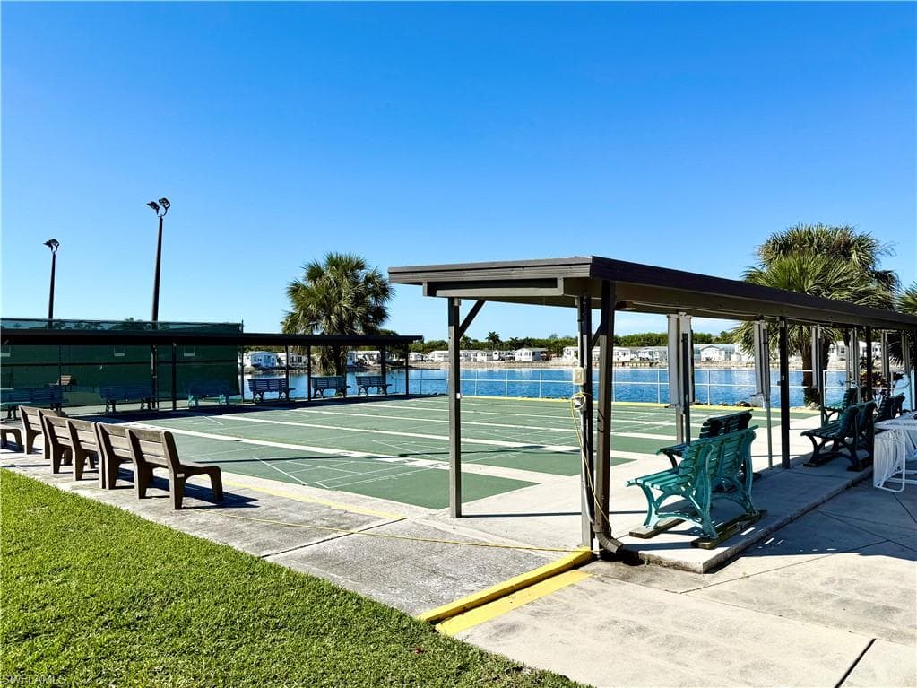 447 Cheetah DR, NAPLES FL 34114-34