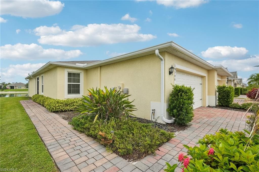 19546 Galleon Point DR, LEHIGH ACRES FL 33936-2
