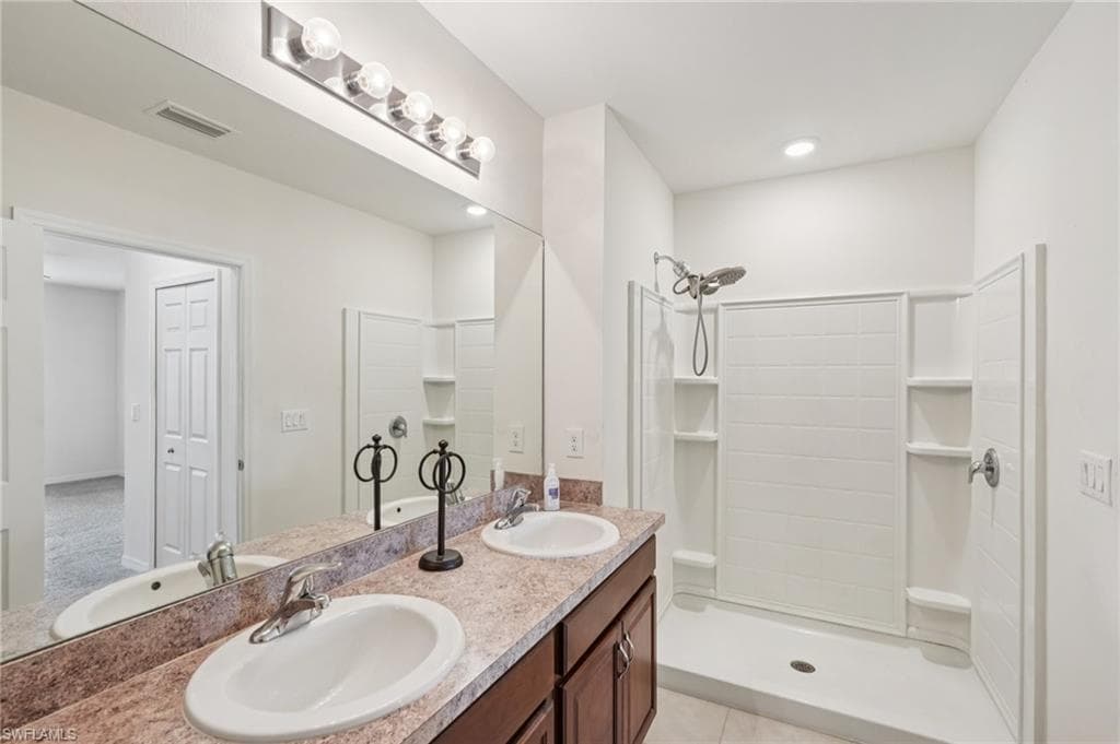 19546 Galleon Point DR, LEHIGH ACRES FL 33936-13