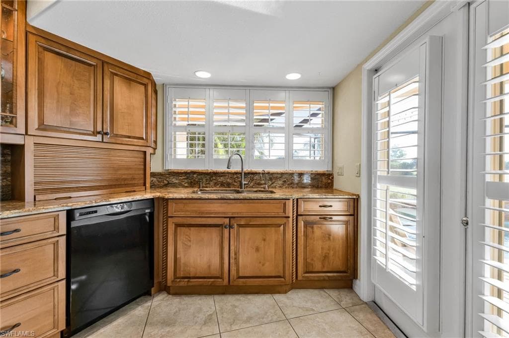 3736 Bordeaux DR, PUNTA GORDA FL 33950-11