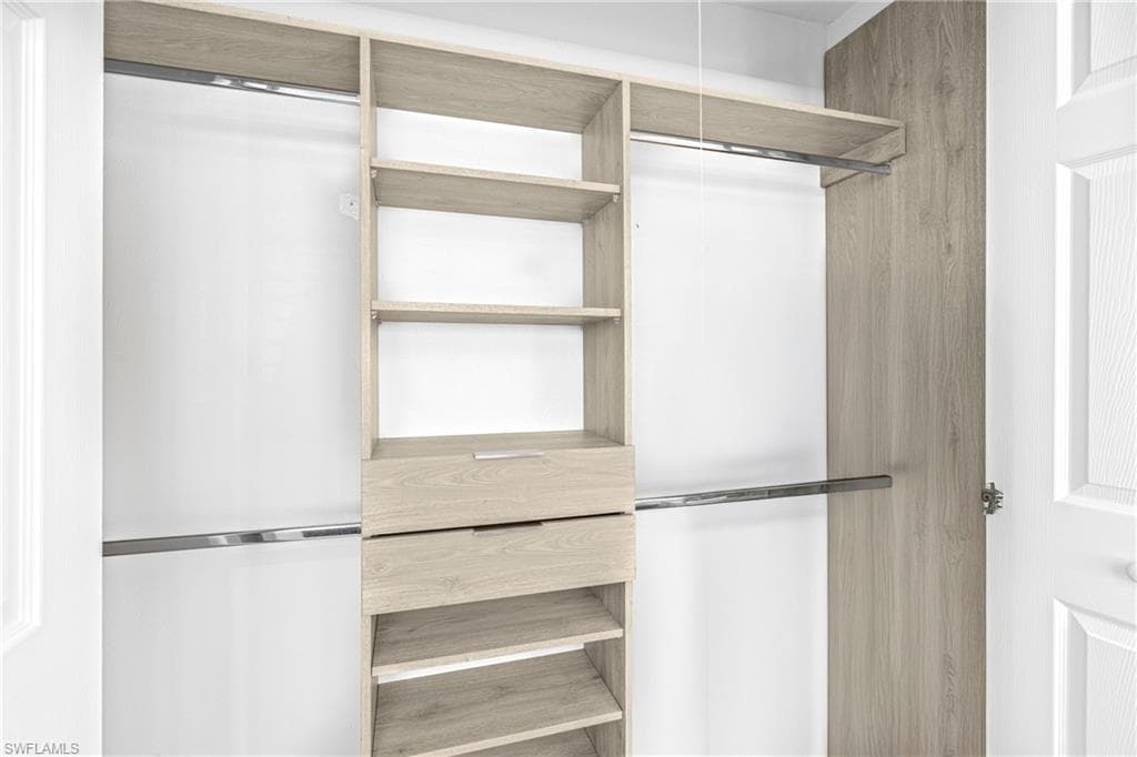 3225 E Riverside DR # 34C, FORT MYERS FL 33916-28