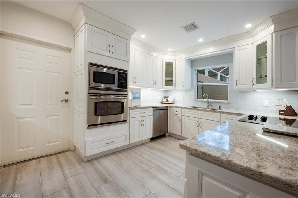 4251 Covey CIR # 17C, NAPLES FL 34109-12