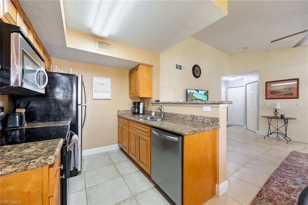 12581 Equestrian CIR # 1016, FORT MYERS FL 33907-15