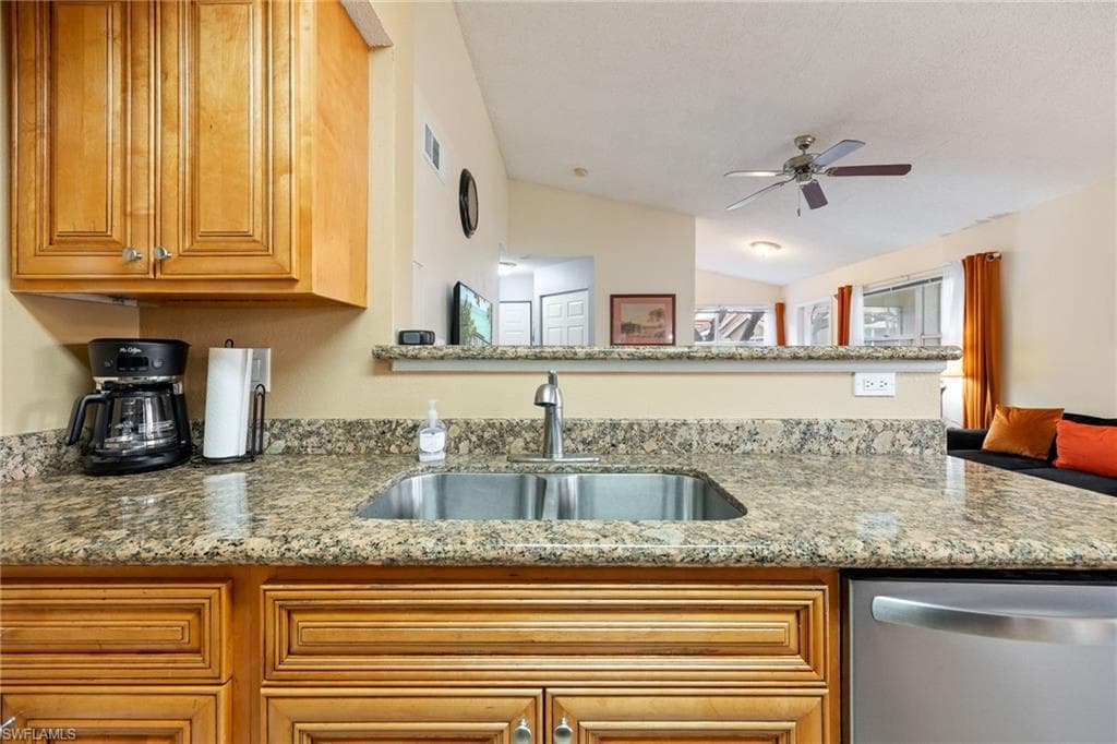 12581 Equestrian CIR # 1016, FORT MYERS FL 33907-17