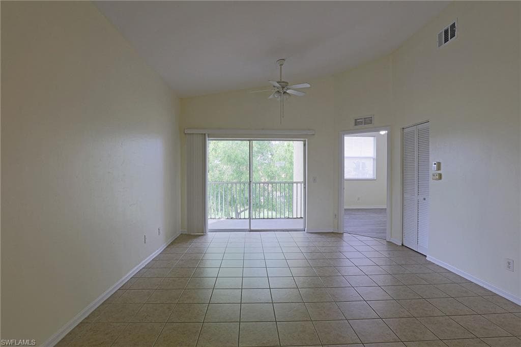 4117 Bellasol CIR # 121, FORT MYERS FL 33916-4