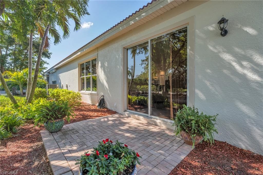 15108 Ports Of Iona DR-5