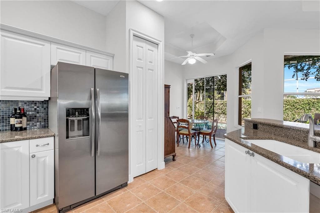 15108 Ports Of Iona DR-14