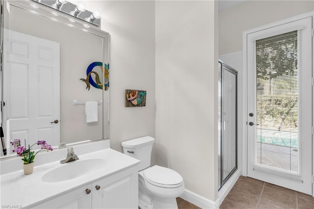 15108 Ports Of Iona DR-23